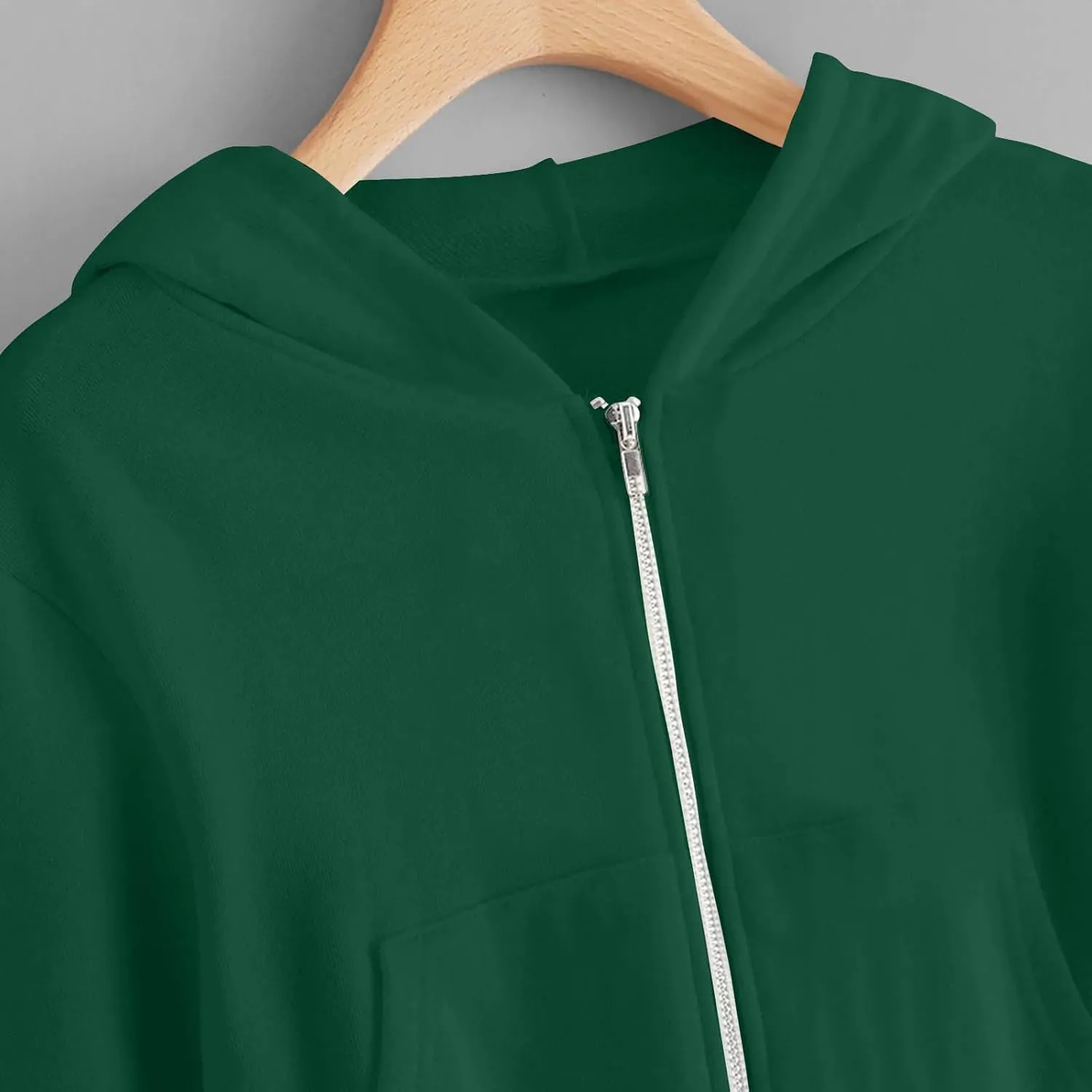 Fall Cropped Jackets Womens Zip Up Hoodies Casual Long Sleeve Hooded Sweatshirts Crop Tops Outwear Fashion Outfits
